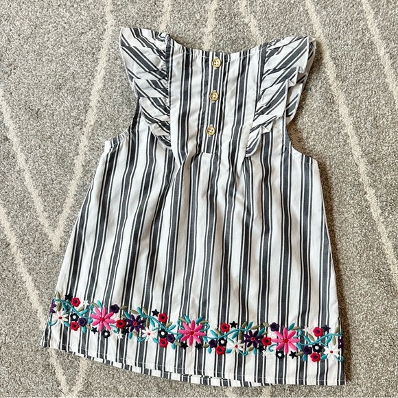 Juicy Couture White and Gray Striped Smock Dress with Embroidered Hem - Picture 3 of 5